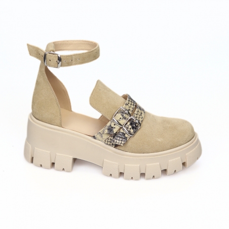 Sandale Nude cu Talpa Inalta Melania si Varf Inchis, din Piele Naturala Intoarsa cu Catarame Imprimeu Sarpe