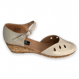 Sandale dama bej cu talpa joasa ortopedica piele naturala